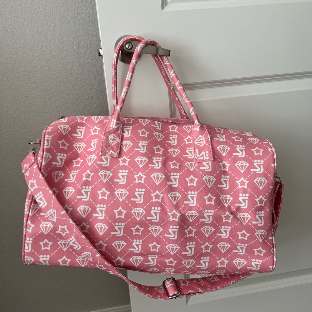 Shane Justin Duffle Bag- like NEW!!